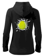 Tenisový míč v triku