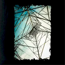 Barevné nebe - stožáry vysokého napětí