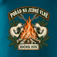 Pořád na jedné vlně