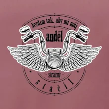 Jezdím tak rychle, aby mi můj anděl strážný stačil