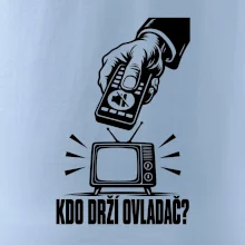 Kdo drží ovladač?