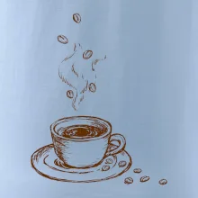 Hrnek plný čerstvé kávy