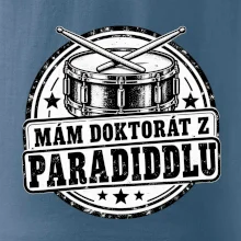Mám doktorát z paradiddlu - černobílý bubenický odznak