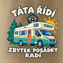 Táta řídí zbytek posádky radí rodinný karavan
