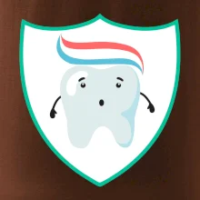 Zoubek na prsu - zubní pasta