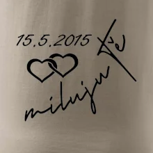 Mikina miluju tě s datumem na rukávu