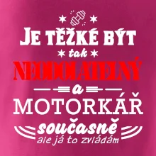 Je těžké být tak neodolatelný - motorkář