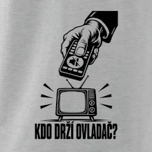 Kdo drží ovladač?