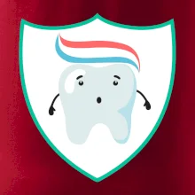 Zoubek na prsu - zubní pasta