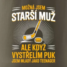 Možná jsem starší muž,  ale kdyz vystrelim puk