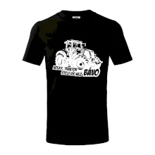 Holky, traktor stojí víc než bávo