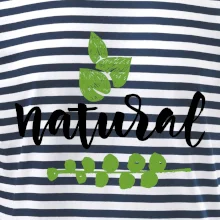 Natural - nápis v listech