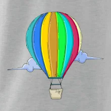 Horkovzdušný balon v oblacích