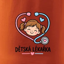 Dětská lékařka - holčička v srdci ze stetoskopu