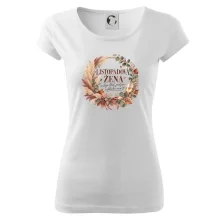 Listopadová žena s bílým vínem v boho věnci
