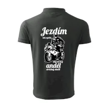 Silniční motorka - jezdím tak rychle, aby mi můj anděl strážný stačil