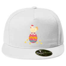 Slepice sedící na velikonočním vejci