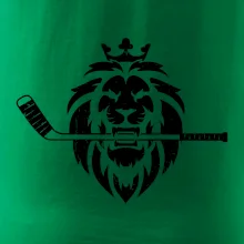 Lev s hokejkou v tlamě