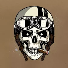 Motorkářská helma a doutník