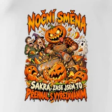 Noční směna dýňáka s motorovou pilou