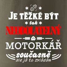 Je těžké být tak neodolatelný - motorkář
