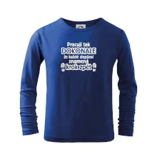 Pracuji dokonale krok zpět