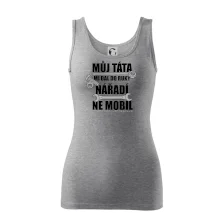 Můj táta mi dal do ruky nářadí