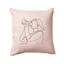 Fotografka stojící jedním tahem