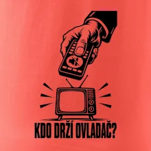 Kdo drží ovladač?