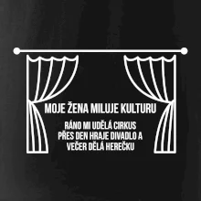 Žena miluje kulturu