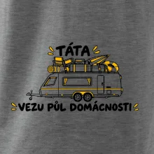 Táta vezu půl domácnosti rodinný karavan