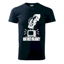 Kdo drží ovladač?