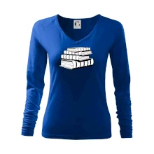 Knihy černobílé na sobě