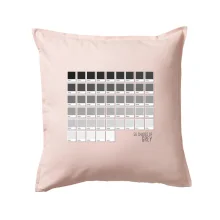 50 barevných odstínů šedi