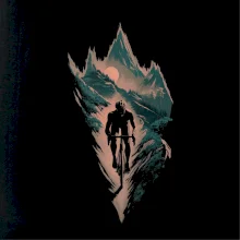 Cyklista ve tmě na horách