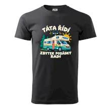 Táta řídí zbytek posádky radí rodinný karavan