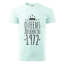 Queens are born in 1972
