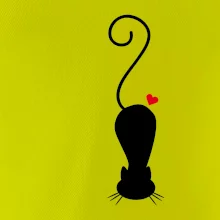 Zamilovaná kočka ležící