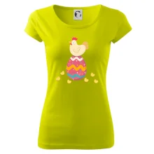 Slepice sedící na velikonočním vejci