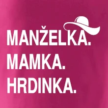 Manželka mamka hrdinka