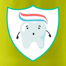 Zoubek na prsu - zubní pasta