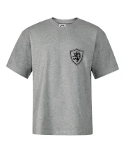 Český lev erb na prsu a na zádech