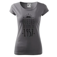 Queens are born in 1957