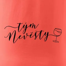 Tým nevěsty červené víno