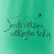 Jestli utíkám, tak utíkejte taky - včelař