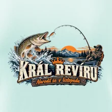Listopadový rybář král revíru se štikou
