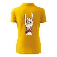 Rocková ruka s náramkem