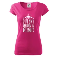 Queens are born in December