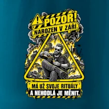 Pozor! narozen v září