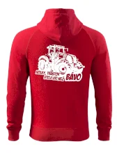 Holky, traktor stojí víc než bávo